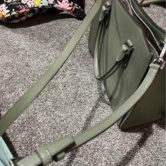 Michael Kors Bag - Picture 6 of 9